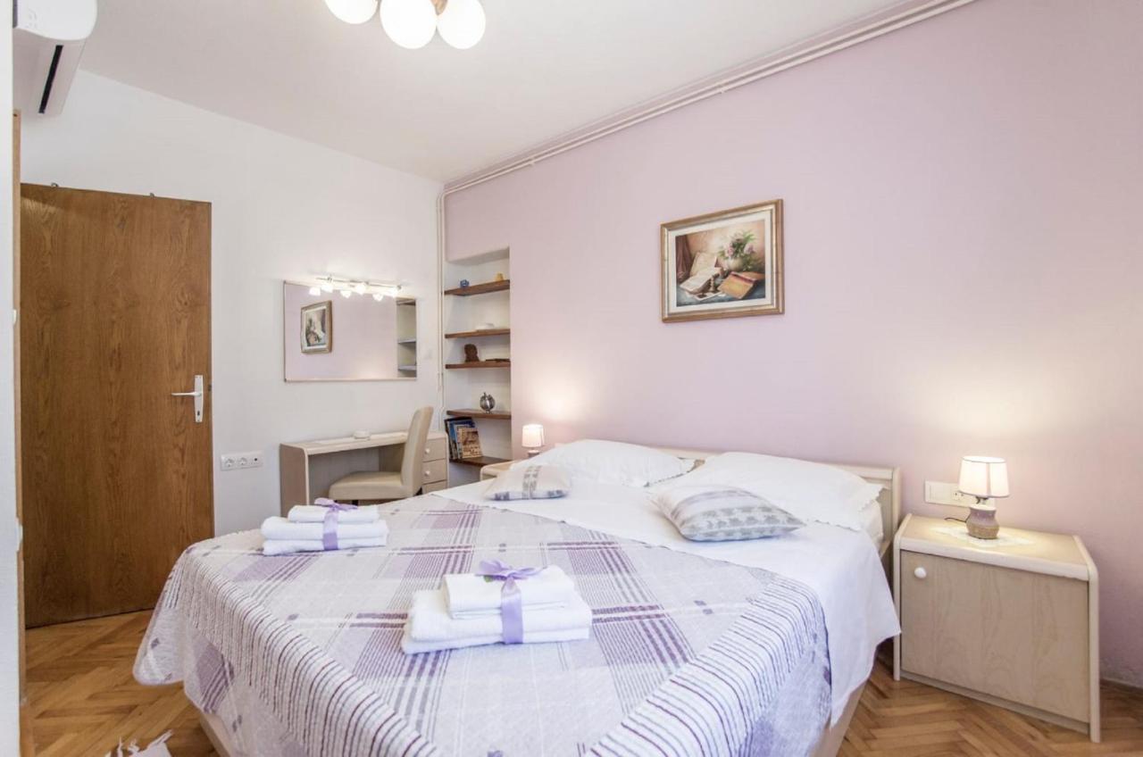 Holiday Home Villa Spilla Selca  Exterior foto